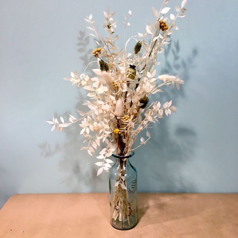 vase transparent gravé fleur