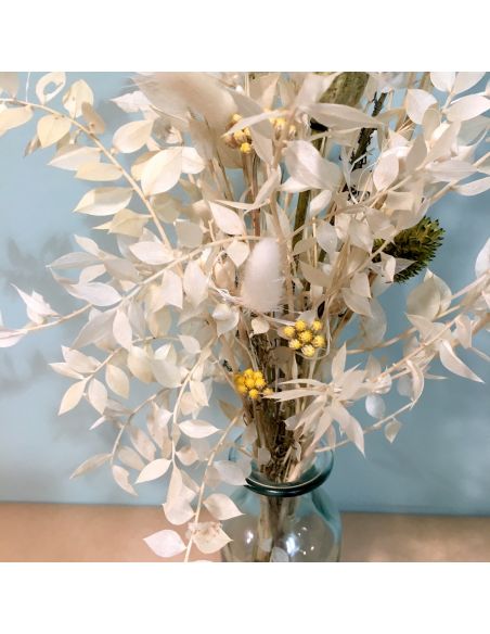 vase transparent gravé fleur