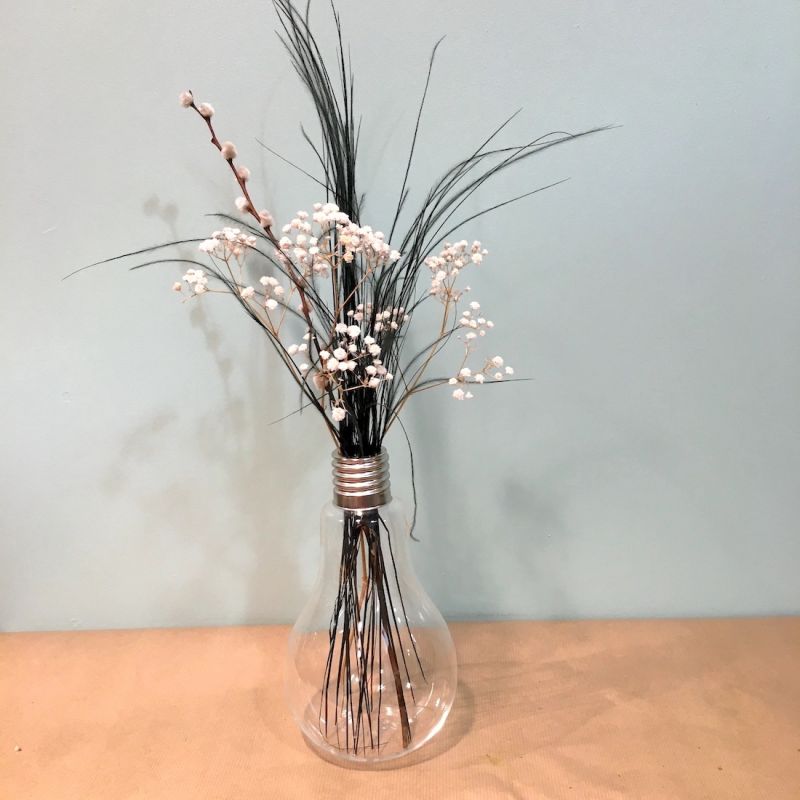 ampoule et bouquet