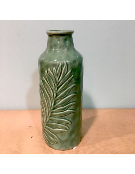vase vert gravé feuille